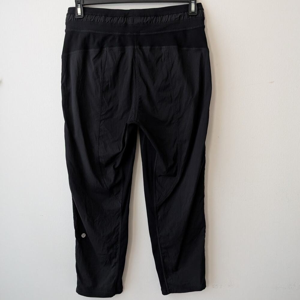 lululemon dance studio crop pants - Picture 3 of 5